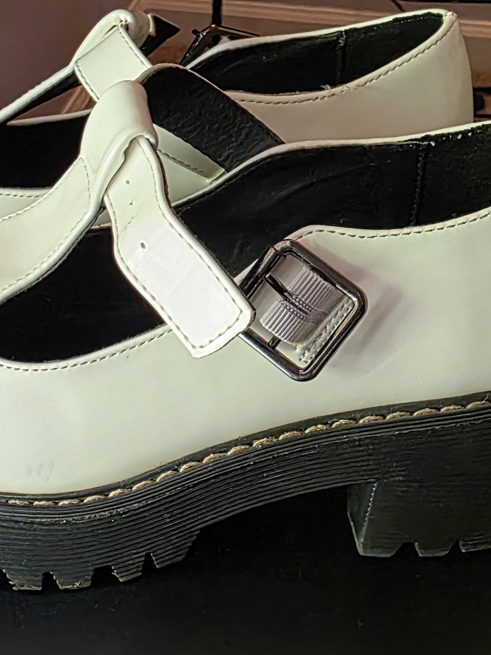 Madden Girl Sz 8 White Mary Jane Platform Shoes with Buckle